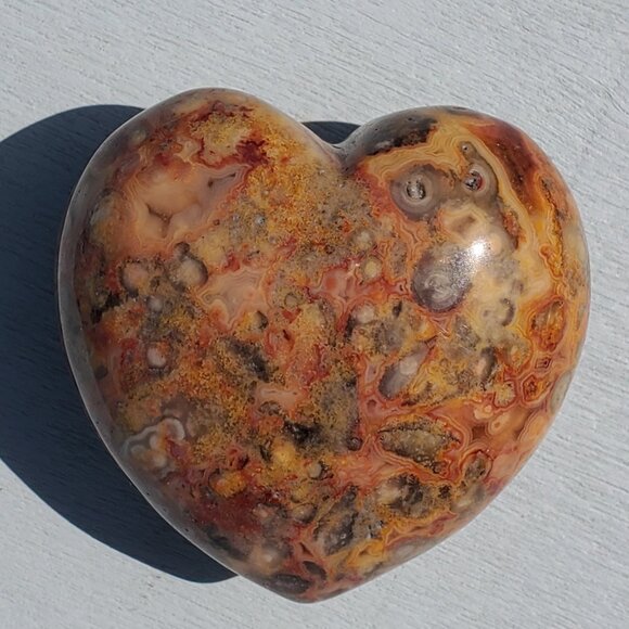 Crazy Lace Agate Crystal Heart Palm Stone (R) - Picture 1 of 4